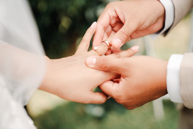 Come scegliere il fotografo giusto per le tue nozze in Sicilia